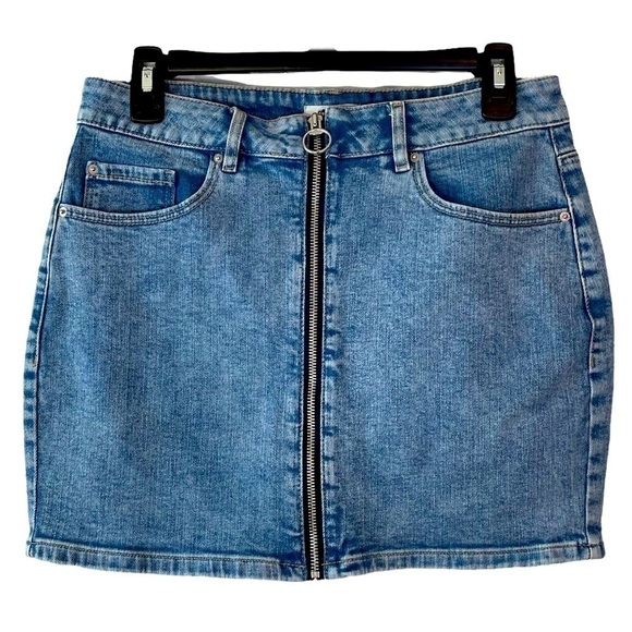 GARAGE‎ Jean Mini Skirt Zip Front Size Medium - Picture 1 of 16